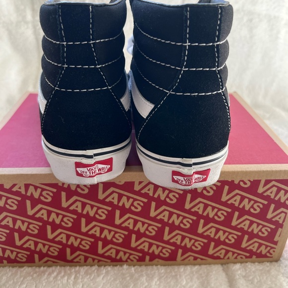 Vans Black and White Sneakers - Picture 6 of 15